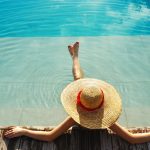 Jak dopasować zakład pogrzebowy? Kompendium dla osób w żałobie.